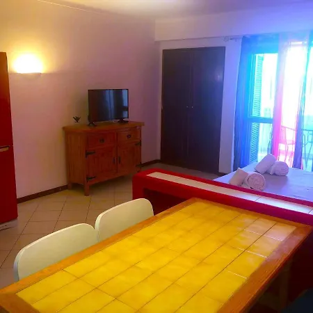Xavilla 8 Apartment